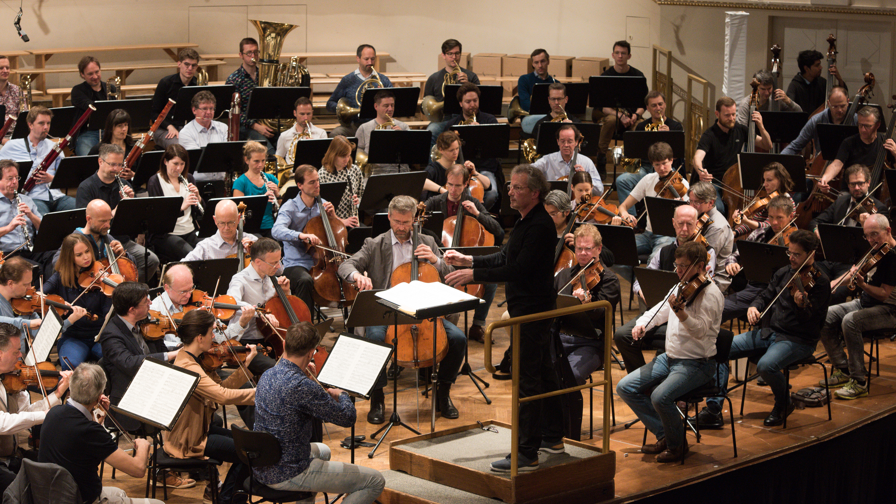 Franz Welser-Möst conducts the Vienna Philharmonic with Mahler Symphony 8 at the Wiener Konzerthaus