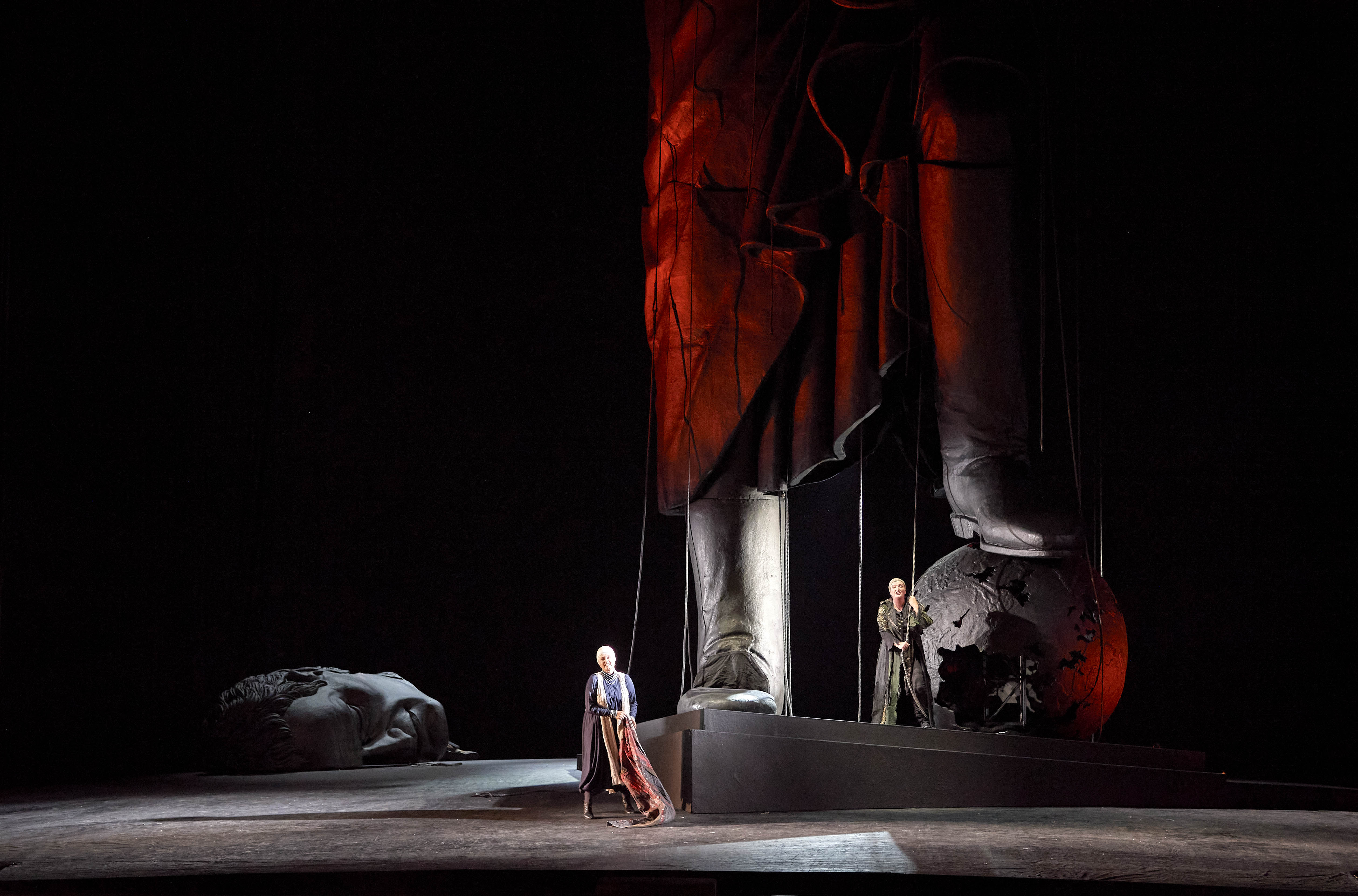 Franz Welser-Möst dirigiert die Wiederaufnahme von Elektra in der Inszenierung von Harry Kupfer an der Wiener Staatsoper im September 2020